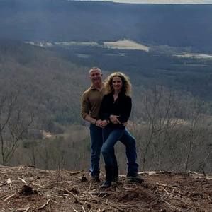 Meet your Posher, Elisa